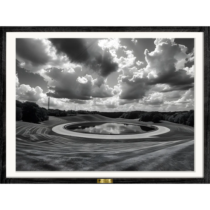 Monochrome Reflection